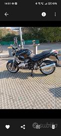 BMW R1200R