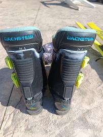 SET SCI , SCARPONI  , GUANTI , RACCHETTE 