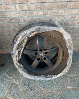 Gomme termiche con cerchi in lega BMW