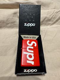 Accendino zippo x supreme