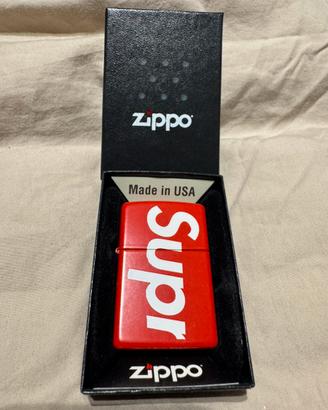 Accendino zippo x supreme