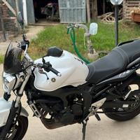 Yamaha Fz6