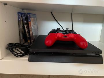 PlayStation 4 Slim 500 gb + 2 controller wireless