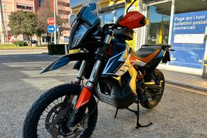 ktm790 Adventure R da vetrina 