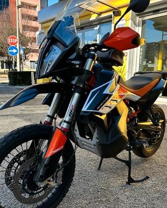 ktm790 Adventure R da vetrina 