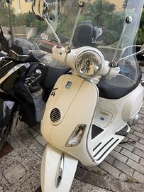 Vespa lx 125