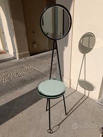 Tavolino da toilette nero in stile philippe Starck
