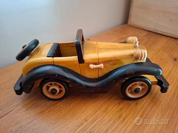 Modellino auto legno