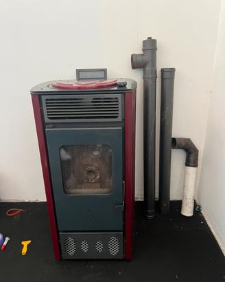 Stufa a pellet Karmek Deborah 8 kW