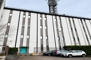 Immobile di 11185 m² a Legnano