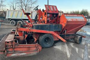 Vibrofinitrice per asfalto