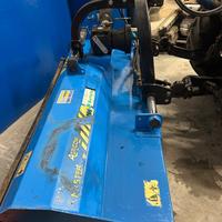 Trattori e attrezzi agricoli