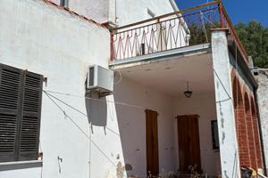 Villa indipendente con 2000mq di giardino