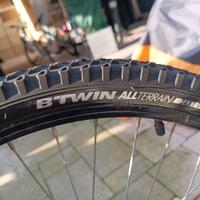 Rockrider 300 , 24 pollici