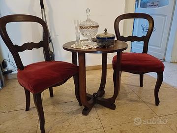 tavolino rotondo basso con 2 sedie legno