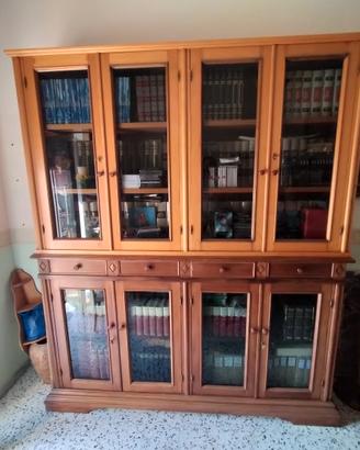 libreria in legno massello 