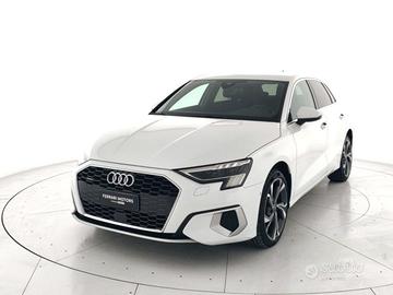 AUDI A3 Sportback 40 2.0 tdi Business Advanced qua