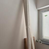 BATTISCOPA LEGNO BIANCO