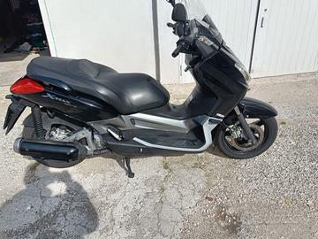 yamaha xmax 250