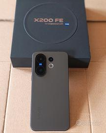 Vivo X200 Fe Black 12 Gb 512 Gb