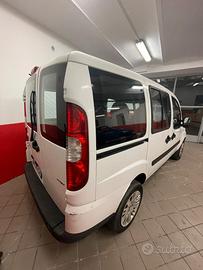 FIAT DOBLO  5 POSTI 1.9 MJT 105 CV - AUTOCAR.