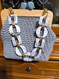 borsa all' uncinetto 