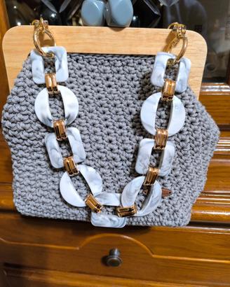 borsa all' uncinetto 