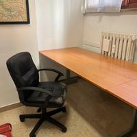 Scrivania ufficio