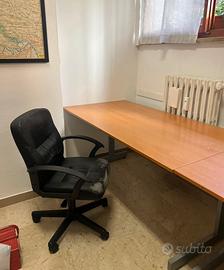 Scrivania ufficio