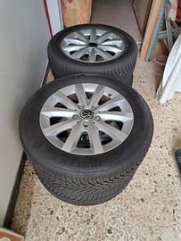 Gomme cerchi in lega.