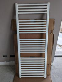 Radiatore scalda salviette Irsap modello Ares