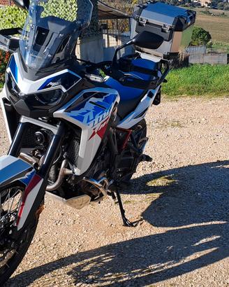 Honda Africa Twin 1100 ES 