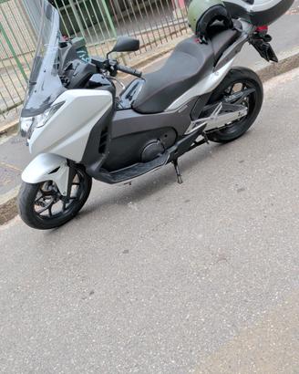 integra 750 