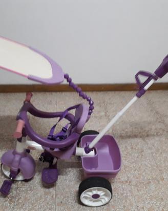 Triciclo per bambina con cappottina