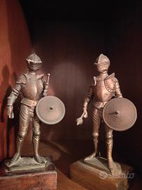 Statuette cavalieri in bronzo 