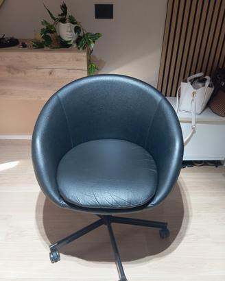 Sedia SKRUVSTA  IKEA  girevole con ruote