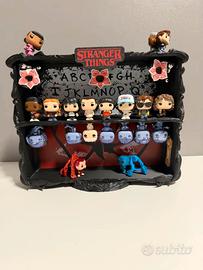 Stranger Things – Espositore Collezione Kinder Joy
