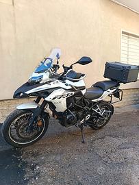 Benelli TRK 502X  del 2022
