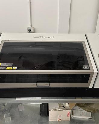 Roland VersaUV LEF2-300Stampante UV Flatbed