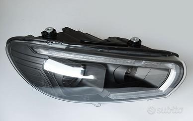 Fari Xenon anteriori LED VW Scirocco 08-14