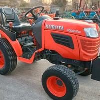 Trattorino Kubota B1221
