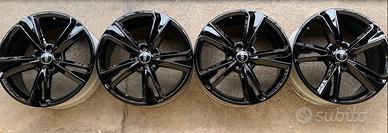 Cerchi 19" Originali Audi Q3 Sportback Neri Lucidi