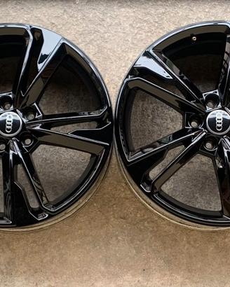 Cerchi 19" Originali Audi Q3 Sportback Neri Lucidi