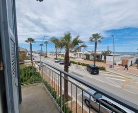 Appartamento vista mare fino a 6 posti