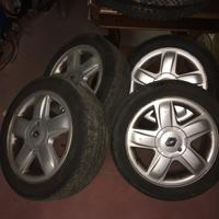 Cerchi in lega Renault Clio originali 15”
