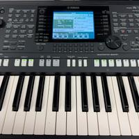 Tastiera Yamaha PSR-S750