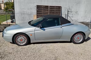 A R  GTV 2.0  Spider