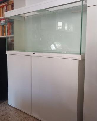 acquario  con accessori