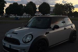 Mini cooper s r56 LCI