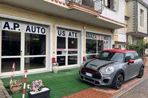 Mini John Cooper Works challenge edition